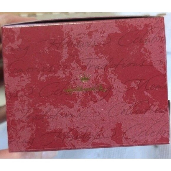 HALLMARK VINTAGE ORNAMENTS - Madame Alexander Victorian Christmas Series #6 - Picture 4 of 6